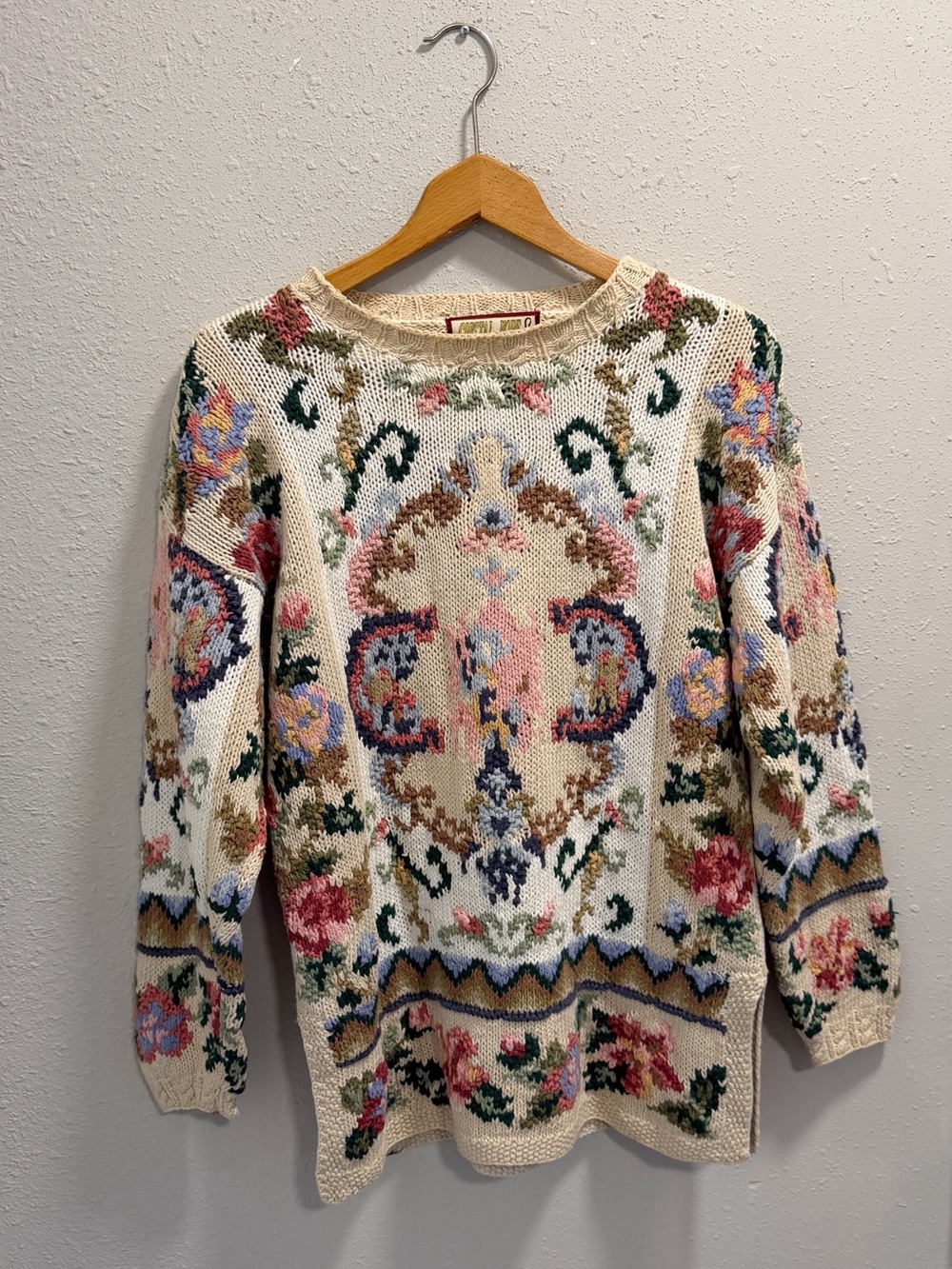 Vintage Cottage core knit sweater size Medium